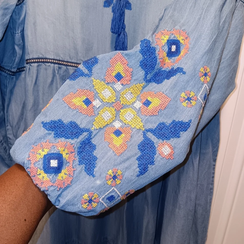 Given Kale Women's Dress XL Balloon Sleeves Embroidered Boho Tassel Flirty - Picture 5 of 8